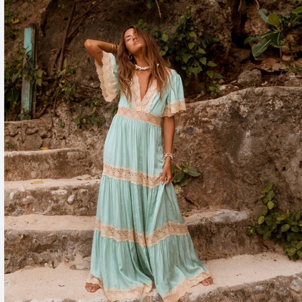 SPELL AND THE GYPSY DRESS